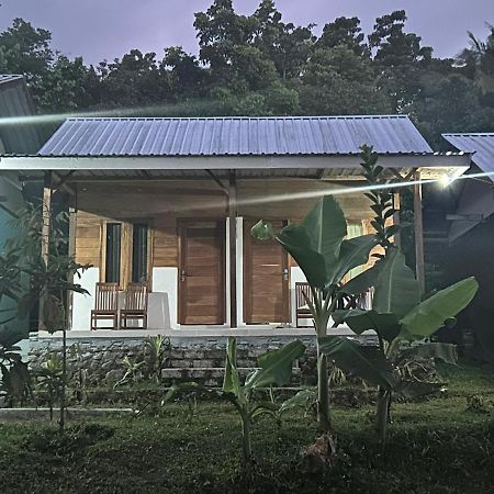 Senaru Garden Homestay Екстер'єр фото