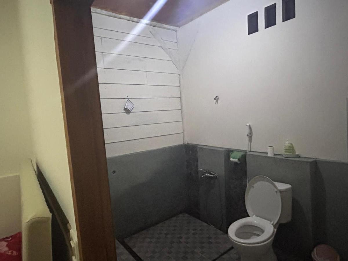 Senaru Garden Homestay Екстер'єр фото
