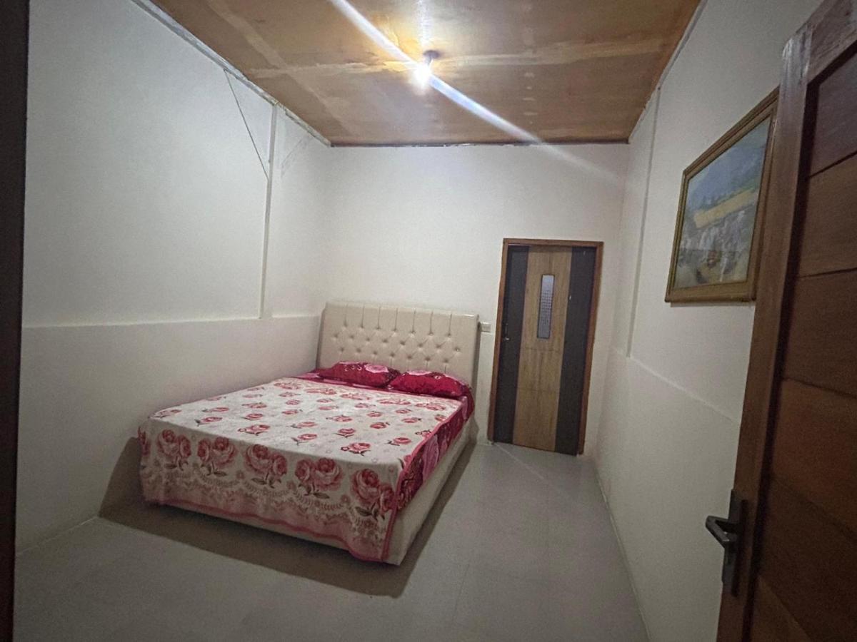 Senaru Garden Homestay Екстер'єр фото