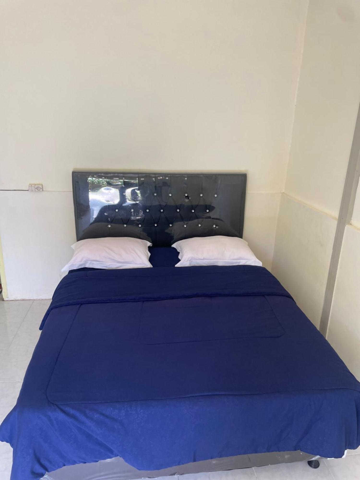 Senaru Garden Homestay Екстер'єр фото